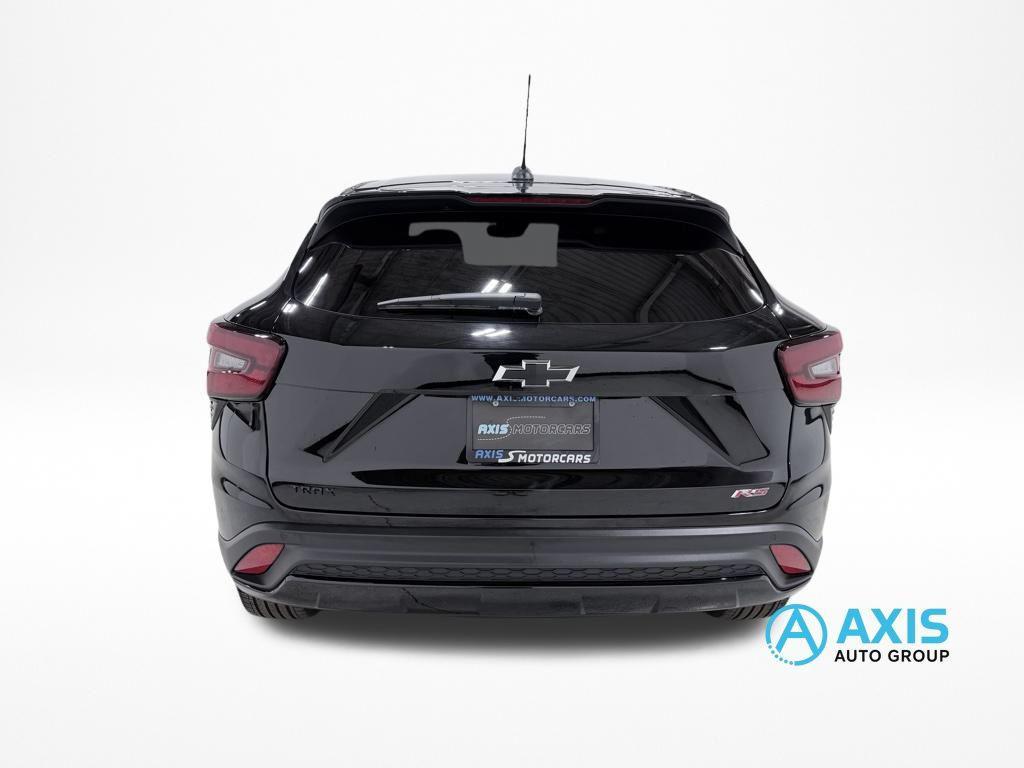 used 2024 Chevrolet Trax car, priced at $22,998