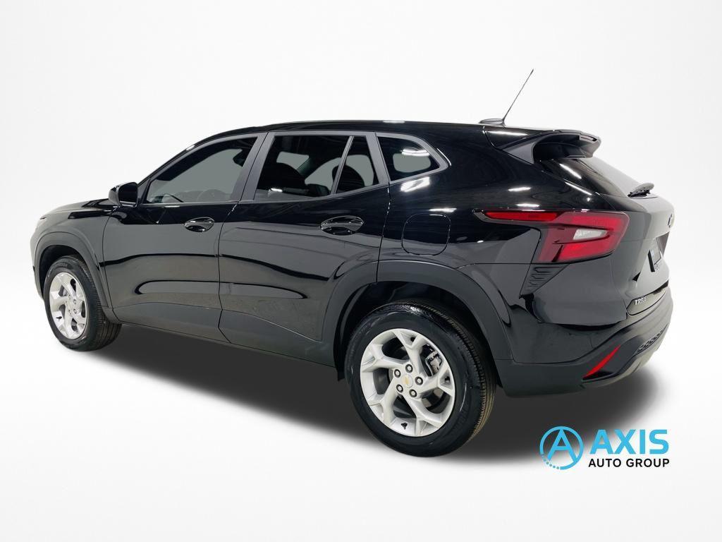used 2024 Chevrolet Trax car, priced at $16,798