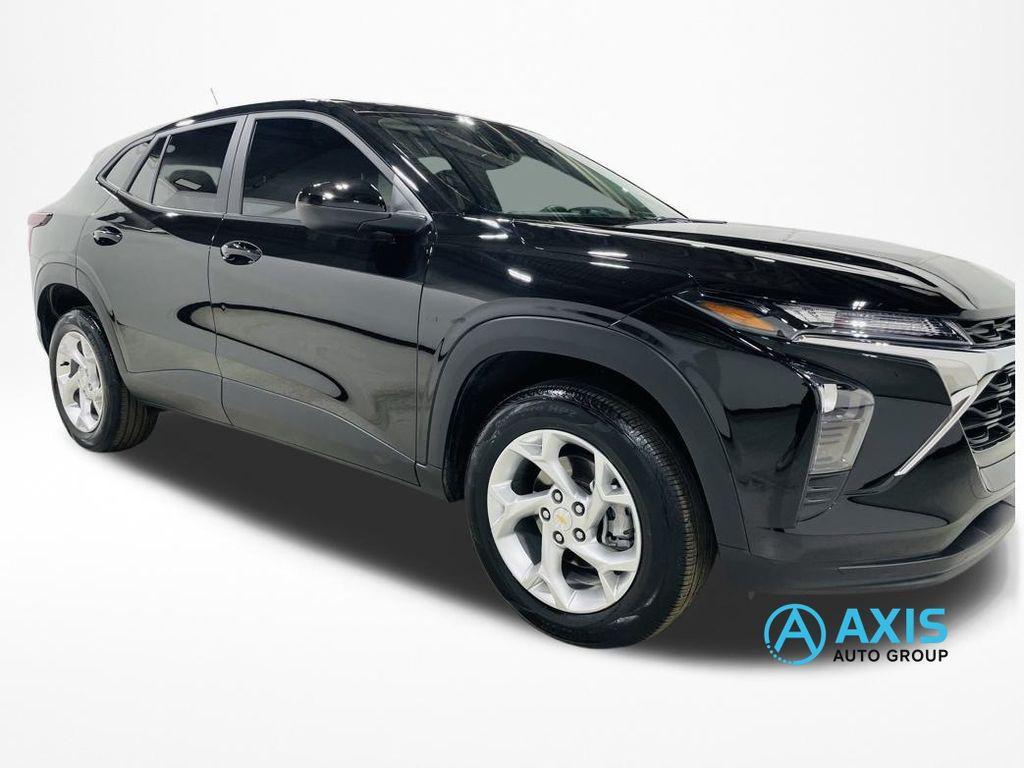 used 2024 Chevrolet Trax car, priced at $16,798