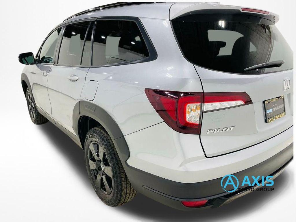 used 2022 Honda Pilot car, priced at $28,998