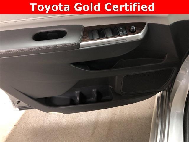 used 2022 Toyota Sienna car, priced at $47,950