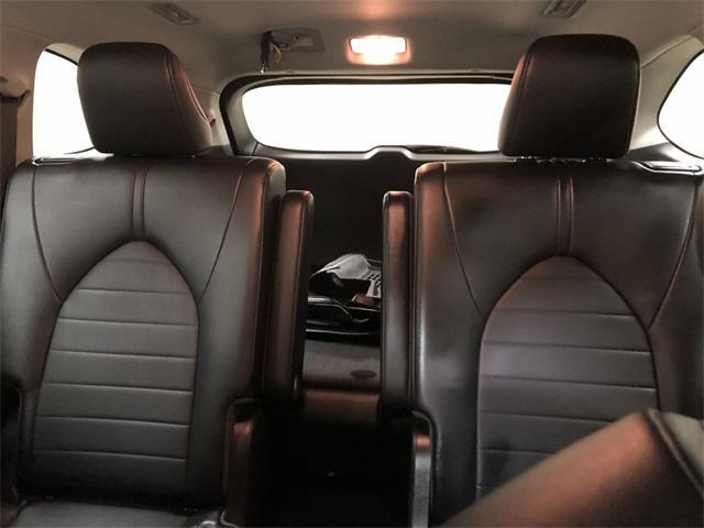 used 2022 Toyota Highlander car, priced at $37,650