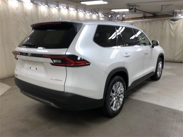 new 2025 Toyota Grand Highlander car