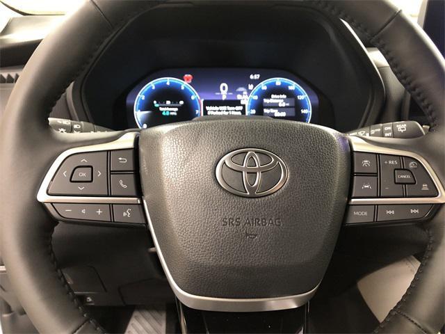 new 2025 Toyota Grand Highlander car