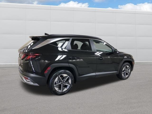 new 2025 Hyundai Tucson car, priced at $34,099