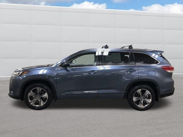 used 2019 Toyota Highlander Hybrid car, priced at $32,943