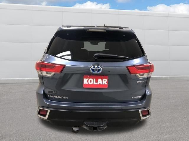 used 2019 Toyota Highlander Hybrid car, priced at $32,943