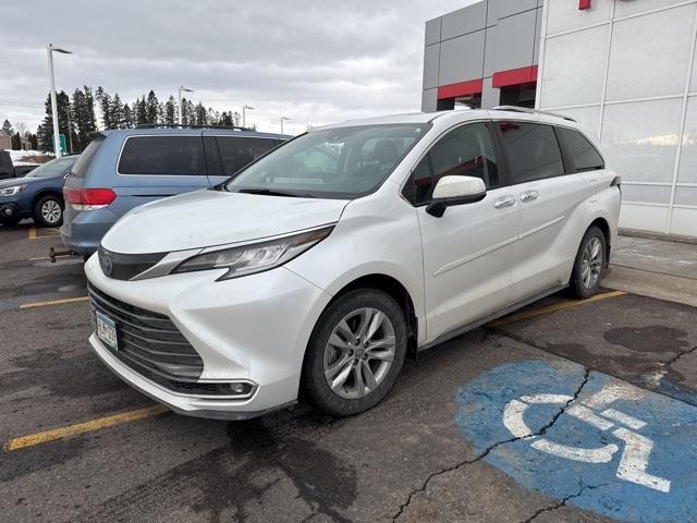 used 2022 Toyota Sienna car, priced at $49,990