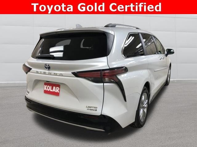 used 2022 Toyota Sienna car, priced at $49,990