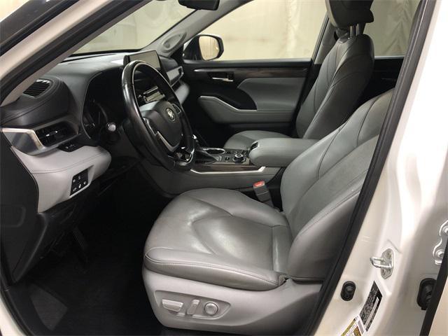 used 2022 Toyota Highlander car, priced at $44,988