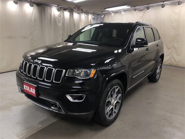 used 2018 Jeep Grand Cherokee car, priced at $19,490