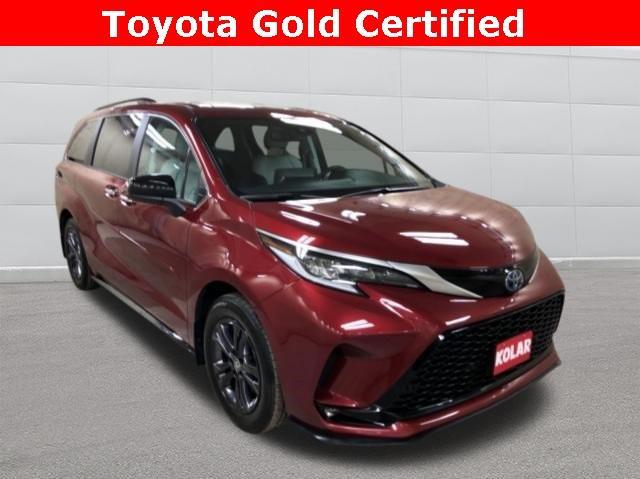 used 2024 Toyota Sienna car, priced at $50,990