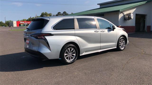 used 2023 Toyota Sienna car, priced at $42,988