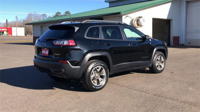 used 2019 Jeep Cherokee car, priced at $22,490