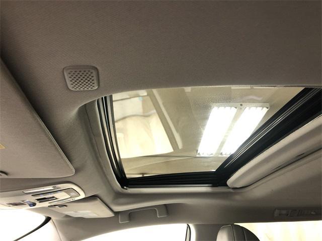 used 2023 Toyota Sienna car, priced at $39,947