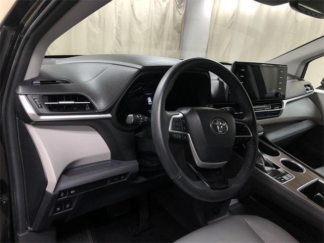 used 2023 Toyota Sienna car, priced at $39,947