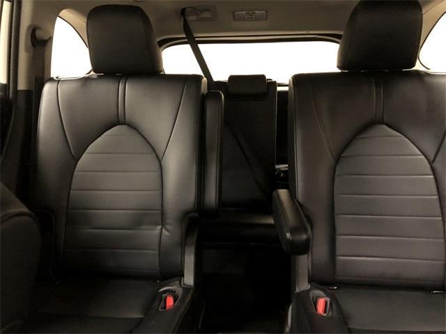 used 2022 Toyota Highlander car, priced at $41,990