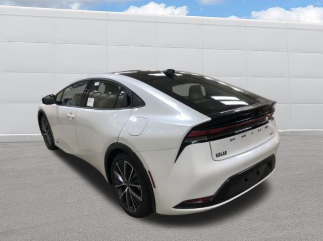 new 2025 Toyota Prius car
