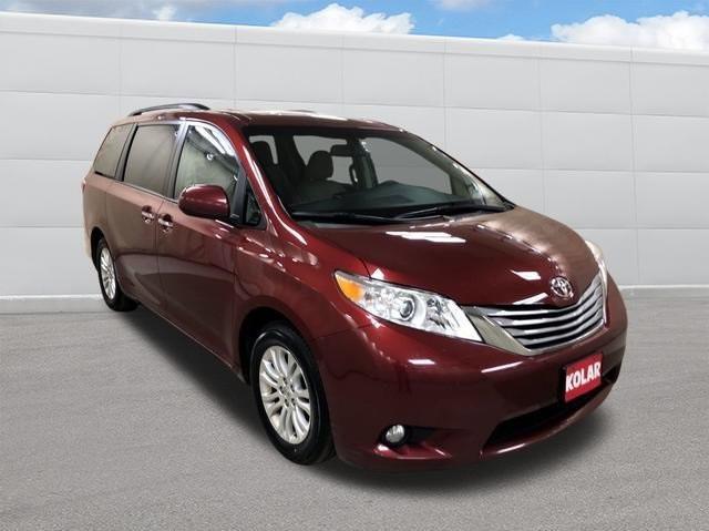 used 2015 Toyota Sienna car, priced at $17,611