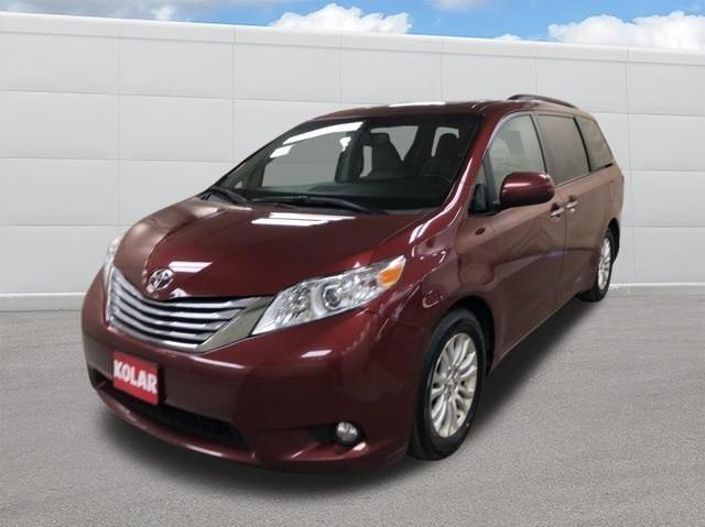 used 2015 Toyota Sienna car, priced at $17,611