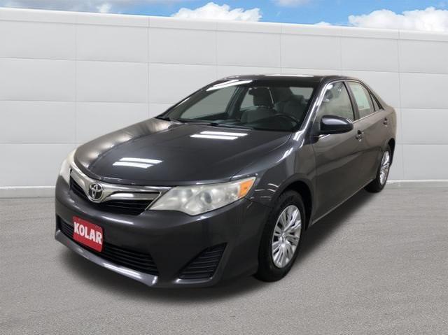 used 2014 Toyota Camry car, priced at $16,553