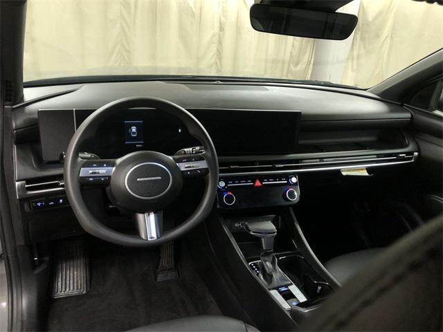 used 2025 Hyundai SANTA CRUZ car, priced at $32,490