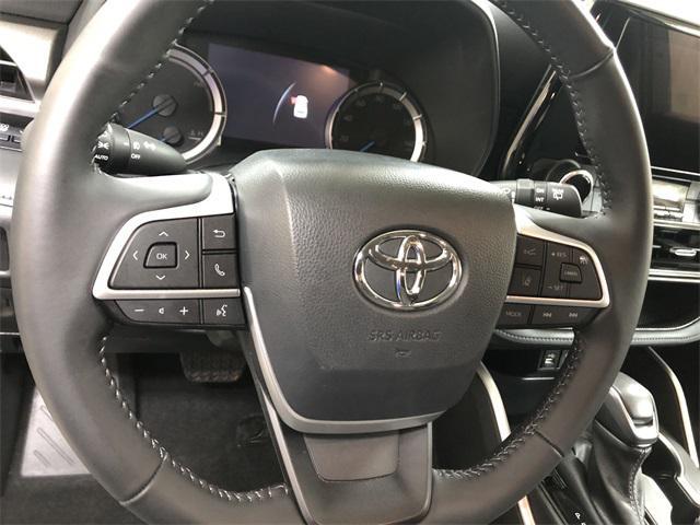 used 2023 Toyota Highlander Hybrid car, priced at $43,988