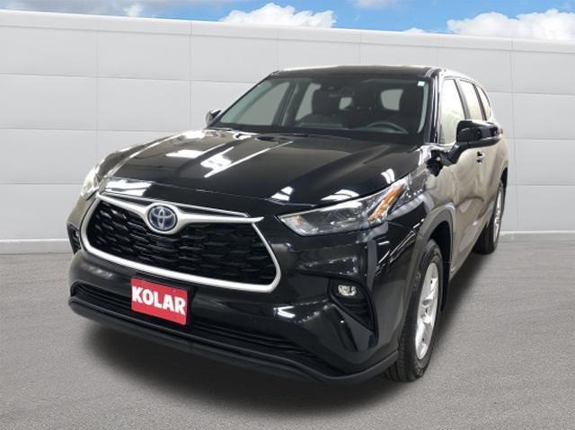 used 2023 Toyota Highlander Hybrid car, priced at $43,988