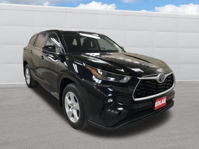 used 2023 Toyota Highlander Hybrid car, priced at $43,988