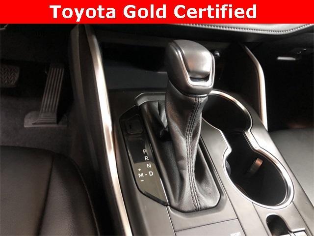 used 2021 Toyota Highlander car, priced at $39,450