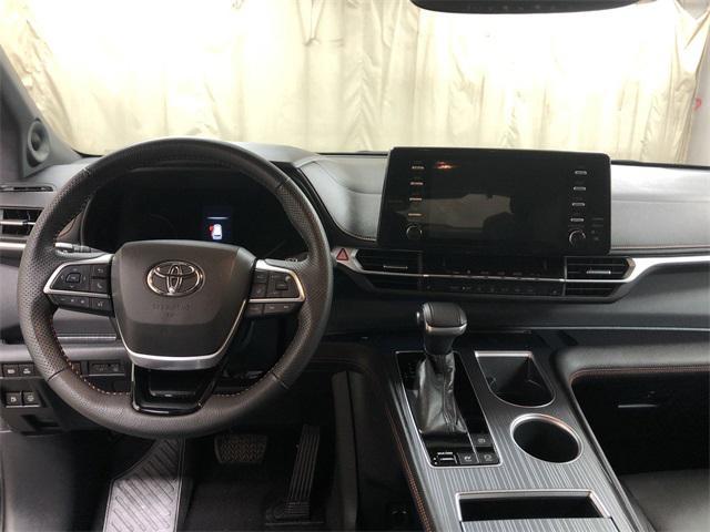 used 2022 Toyota Sienna car, priced at $45,961