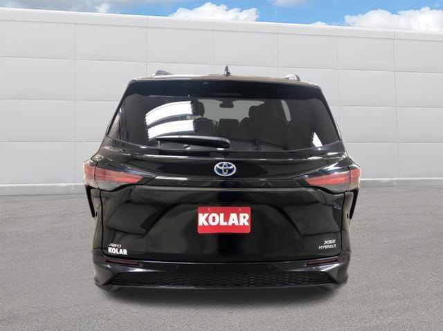 used 2022 Toyota Sienna car, priced at $45,961