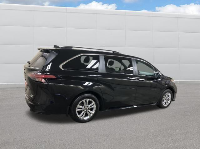 used 2022 Toyota Sienna car, priced at $45,961