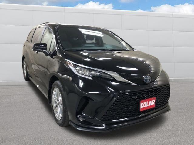 used 2022 Toyota Sienna car, priced at $45,961