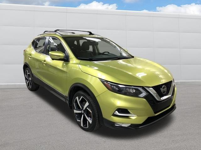 used 2020 Nissan Rogue Sport car, priced at $20,999