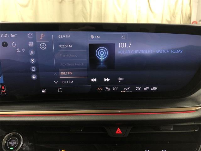 used 2025 Buick Envision car, priced at $43,999
