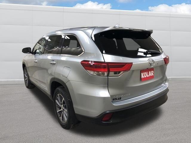 used 2019 Toyota Highlander car, priced at $31,990