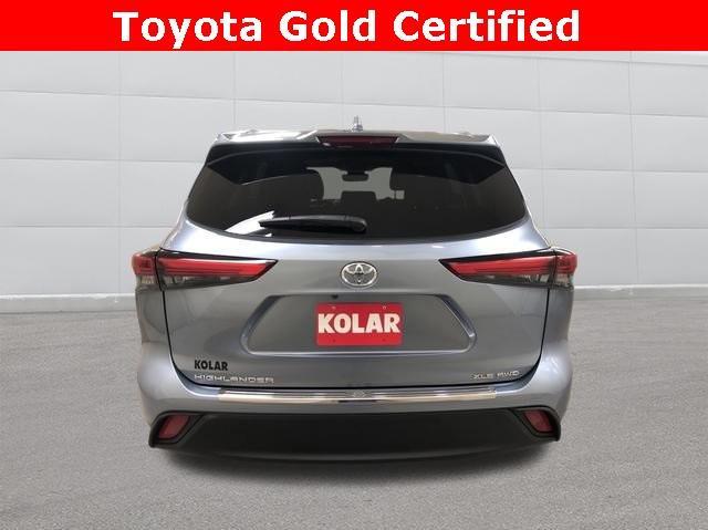 used 2022 Toyota Highlander car, priced at $41,650