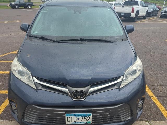 used 2018 Toyota Sienna car, priced at $21,990