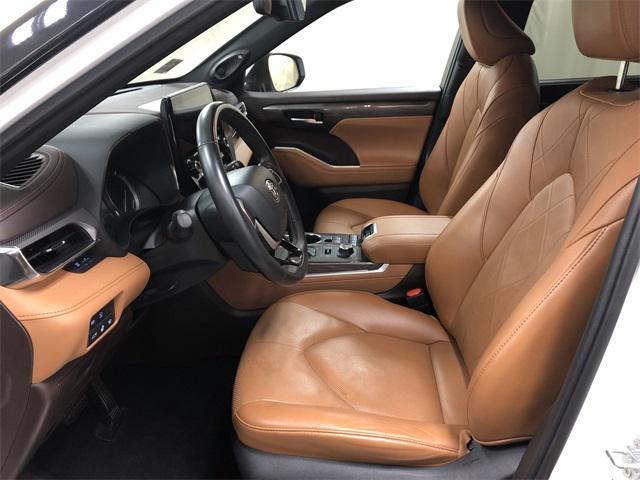 used 2022 Toyota Highlander car, priced at $42,997