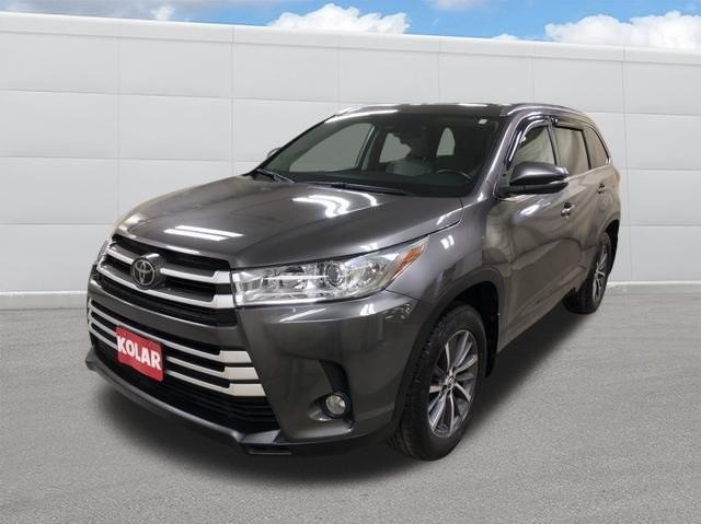 used 2018 Toyota Highlander car, priced at $32,990