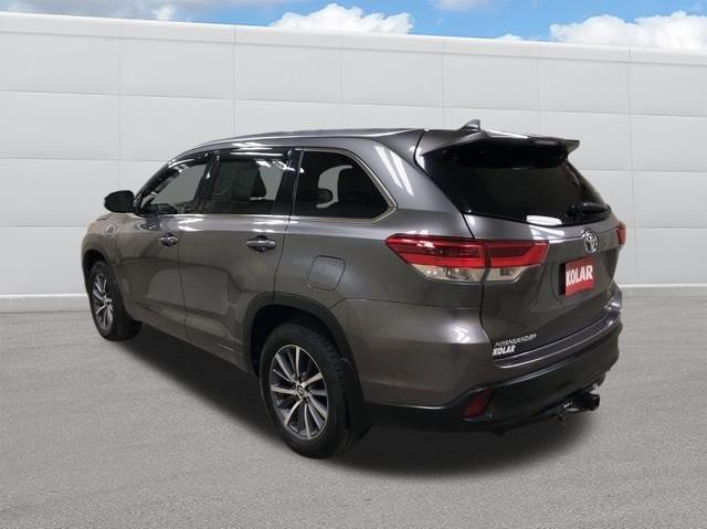 used 2018 Toyota Highlander car, priced at $32,990