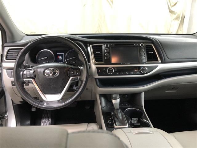 used 2019 Toyota Highlander car, priced at $35,990