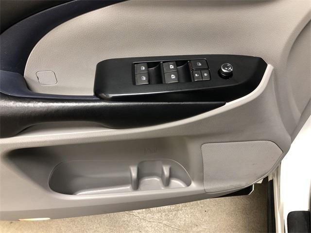 used 2018 Toyota Highlander car, priced at $31,990