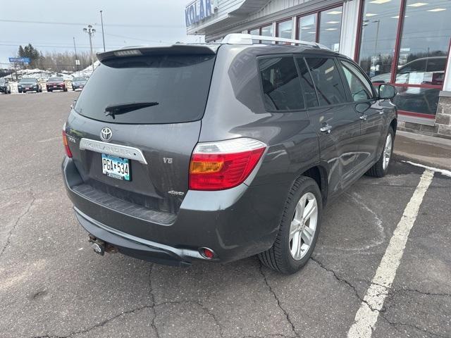 used 2009 Toyota Highlander car, priced at $9,999