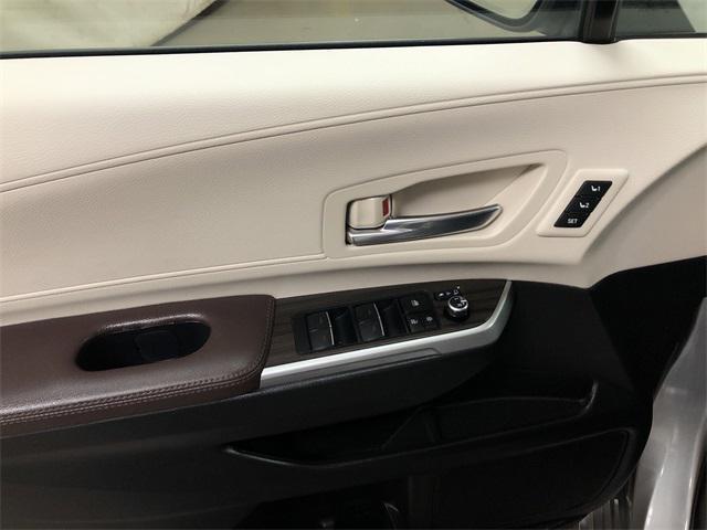 used 2024 Toyota Sienna car, priced at $64,990