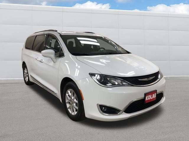 used 2020 Chrysler Pacifica car, priced at $21,988