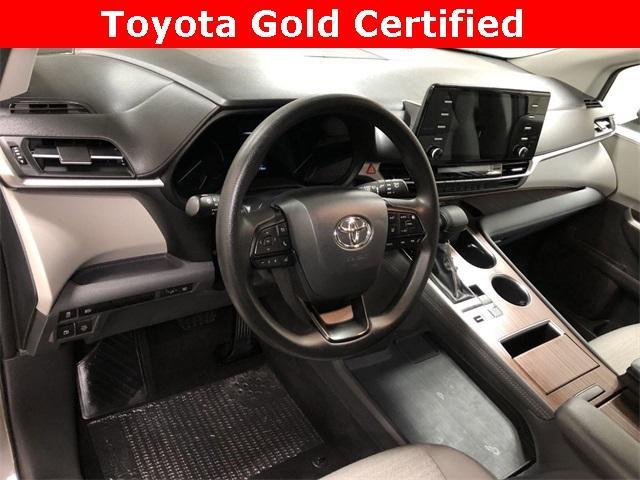 used 2024 Toyota Sienna car, priced at $44,980