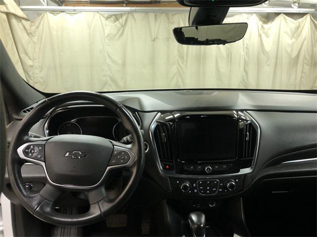 used 2022 Chevrolet Traverse car, priced at $33,990