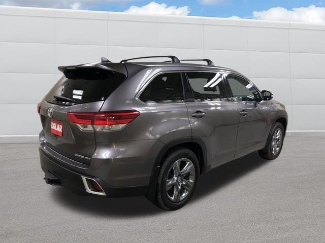 used 2019 Toyota Highlander car, priced at $33,988